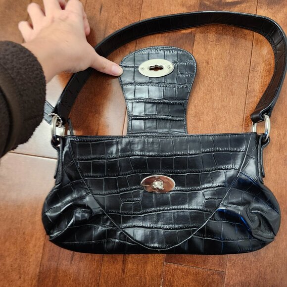 Danier black leather croc-effect geniune leather shoulder bag - Picture 10 of 12